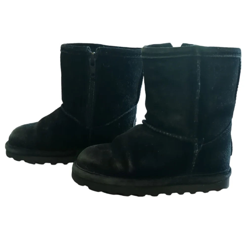 BEARPAW Black Sherpa Lined Booties with Zippered Sides